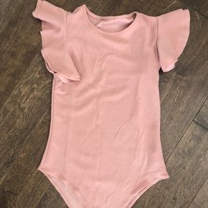 Flutter sleeve bodysuit